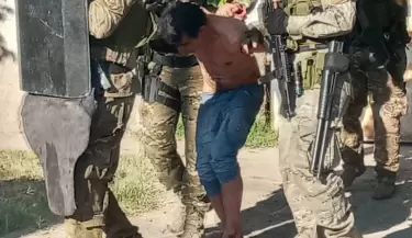 Grupos especiales reducen a un atrincherado en Las Heras