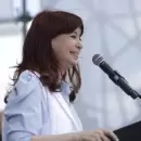 Cristina Kirchner desaf�a a Milei: �Desregul� los medicamentos, a ver si te anim�s�