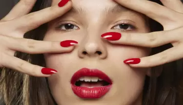 unas rojas belleza labial rojo
