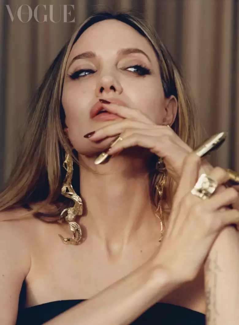 angelina jolie vogue