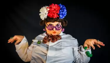 �ltima funci�n de Risamaestra: risas y reflexi�n en el Teatro Sportsman