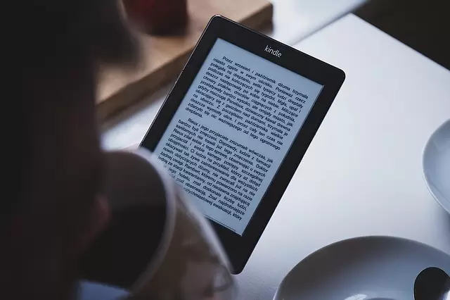 e-book-1209040_640