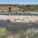 Delincuentes asaltaron a dos parejas a plena luz del d�a en el r�o Mendoza y les robaron todo