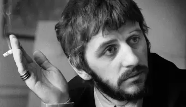 Ringo Starr regresa al country con Look Up: Nostalgia y frescura a los 84 a�os