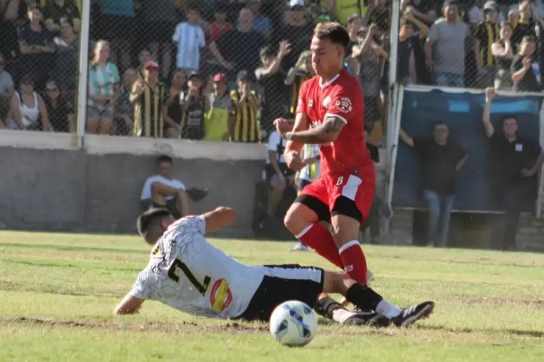 huracan las heras campe�n