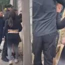 "Dejo a mi hijo para que vos me robes el celular": El v�deo de una madre que le dio una golpiza a un ladr�n