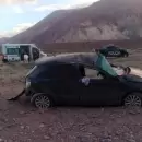 Chocaron dos autos en la ruta 7, uno volc� y uno de los conductores se escap� del lugar