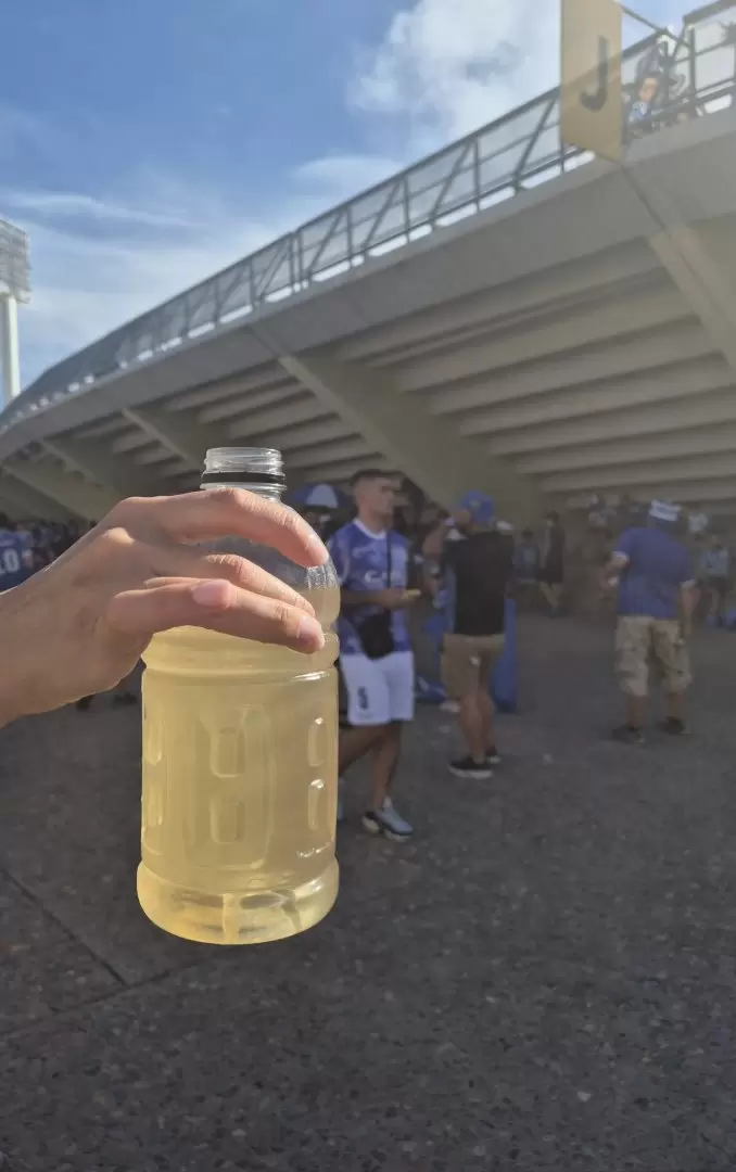 agua estadio malvinas