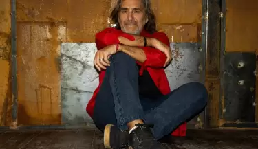 "Yo soy m�sica, todo lo que me atraviesa es m�sica": Gustavo Maturano presenta Cantograf�as