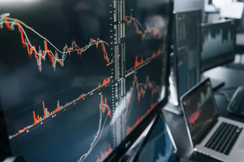 FINANZAS EDUCACI�N FINANCIERA