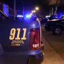 Una mujer fue apu�alada por su hijo y se salv� al lograr encerrarlo en una pieza