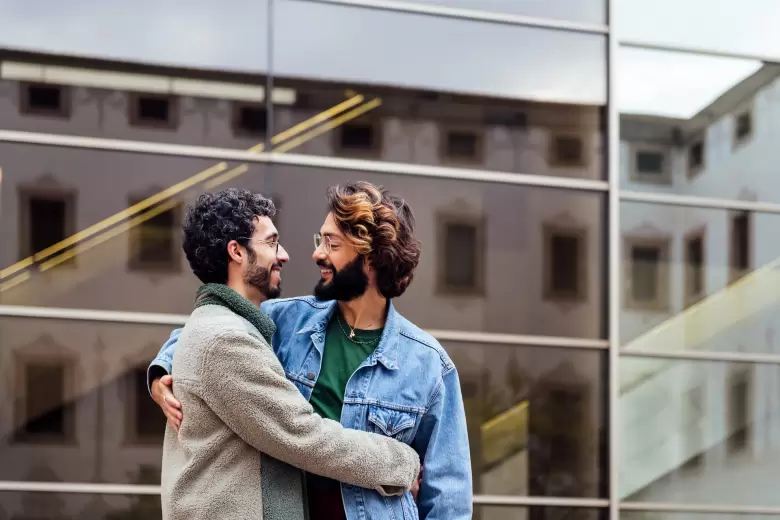PAREJA