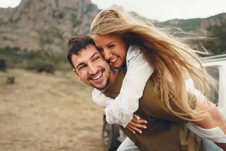 PAREJA