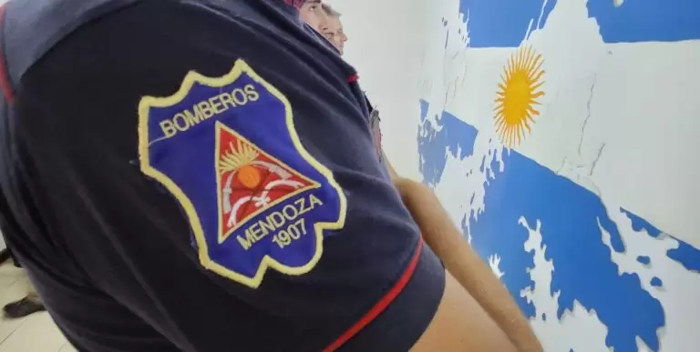 Reconocimiento a once policías y una agente penitenciaria