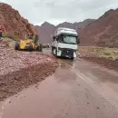 (En fotos) Habilitaron el tr�nsito en la Ruta 7, tras el alud de piedra, lodo y barro que afect� la zona