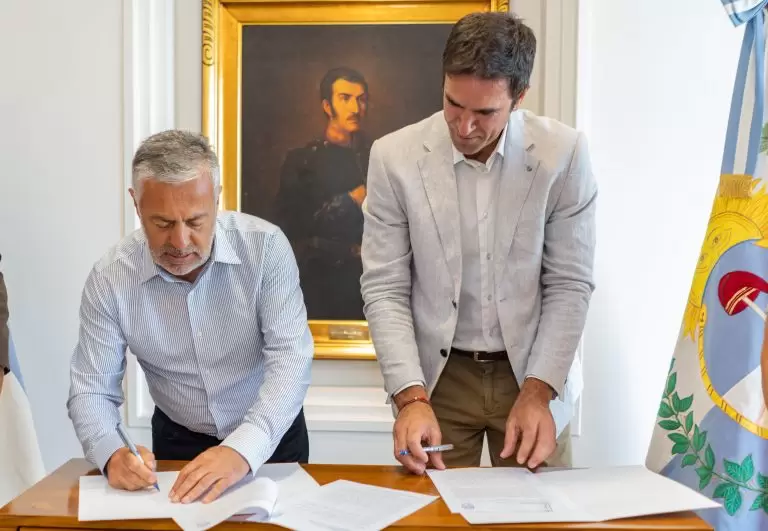 El Gobierno invertir� fondos para terminar viviendas en Tunuy�n