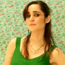 "Eres para m�": amor y conexi�n en la voz de Julieta Venegas