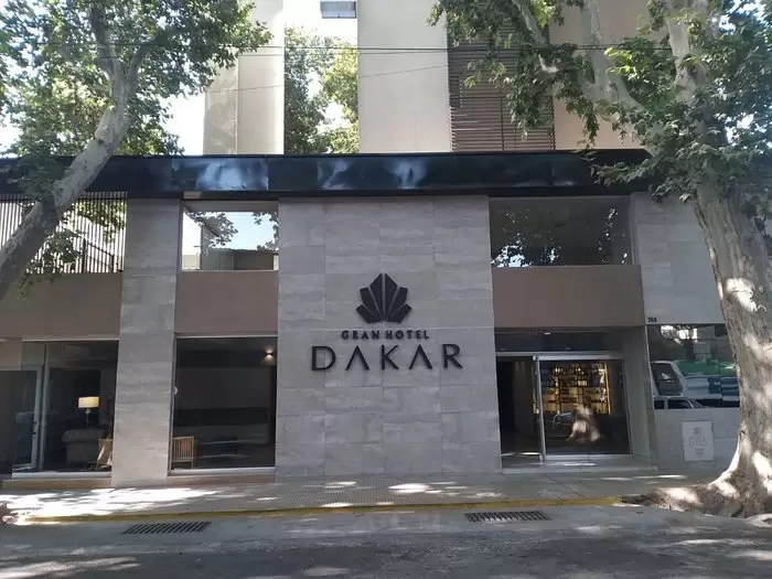 TAUIL YA ES DUEÑO DEL HOTEL DAKAR Y GRAN DAKAR