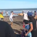 Video: vendedores se agarraron a los "canastazos" en Villa Gesell por una disputa territorial