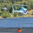 Tandil sigue en llamas: bomberos trabajan para cesar el fuego en el Cerro de la Cruz