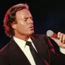 Julio Iglesias: El eterno viaje en "La carretera"