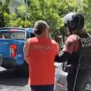 (Video sensible) Tras un terrible enfrentamiento, hiri� con un cuchillo a un taxista por una discusi�n de tr�nsito