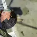 (Imágenes sensibles) Así un policía mató a dos delincuentes que intentaron robarle su moto