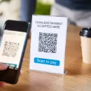 Los comercios podr�n aceptar pagos en d�lares con tarjeta de d�bito y QR