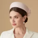 Lady Di lo llev�, y ahora el sombrero pillbox es la tendencia de 2025