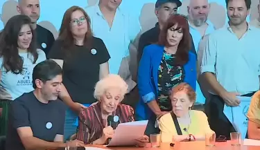 ESTELA CARLOTTO