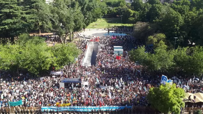 Manifestaci�n contra la miner�a en Mendoza en diciembre de 2019