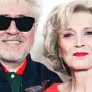 (Video) Pedro Almod�var gana el Premio Feroz y rinde homenaje a Marisa Paredes