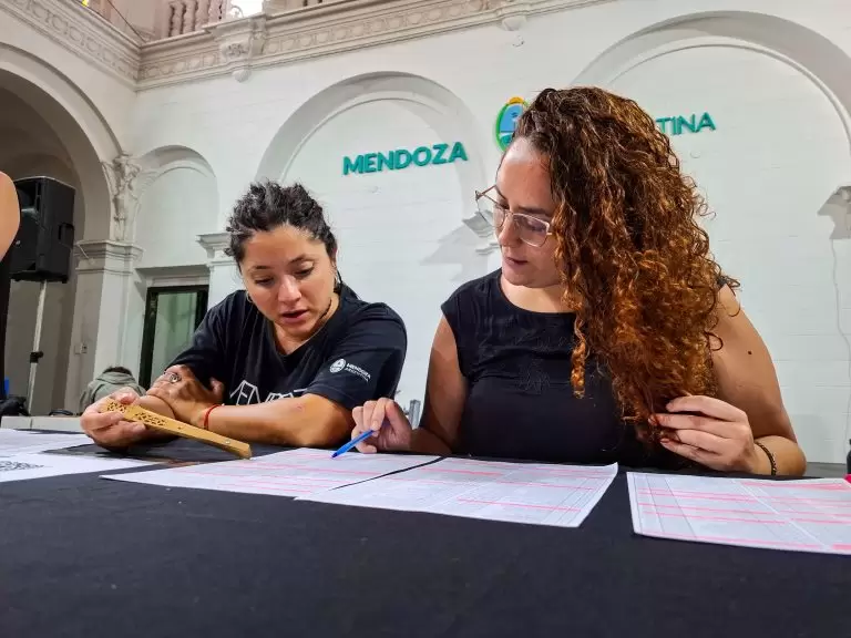 Firma de contratos. Vendimia 2025
