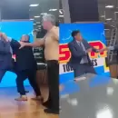 Ins�lito: Una pelea a las trompadas se desat� entre el conductor y un panelista durante un programa de TV