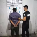 (Video) Una mujer fue asesinada a pu�aladas mientras caminaba por la calle