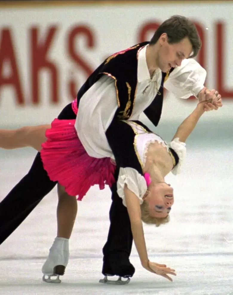 campeones patinaje artistico accidente