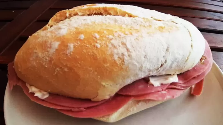 un nino murio tras atragantarse con mortadela
