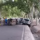 Tres veh�culos protagonizaron un accidente en el Parque San Mart�n y dos mujeres resultaron heridas