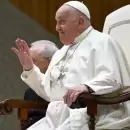 El Papa Francisco no fue a la misa Crismal pero reapareci� en una c�rcel de Roma