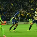 (Video) Rosario Central venci� 1-0 a Sarmiento y encabeza la tabla