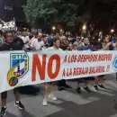 Protesta masiva por el posible cierre de Granja Tres Arroyos en Concepci�n del Uruguay