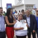 Cornejo entreg� viviendas en Santa Rosa y expuso al gobierno nacional por la falta de fondos