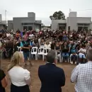Cornejo entreg� viviendas en Rivadavia y anunci� el retorno de un programa habitacional clave