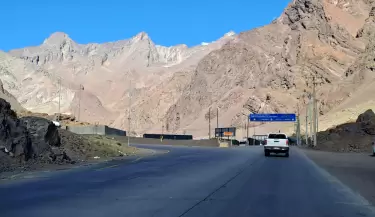 paso a Chile