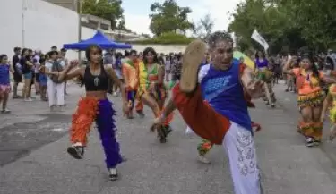 Festejos de Carnaval en Guaymall�n
