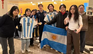 colapinto china