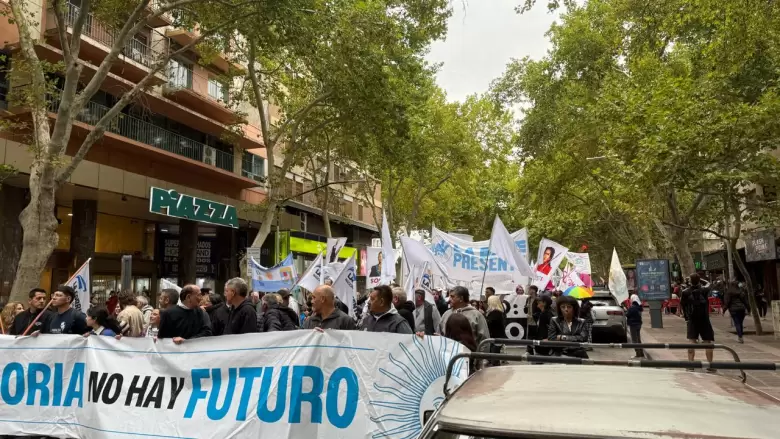 Marcha 24M Nunca M�s Mendoza