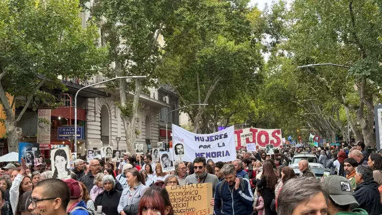 Marcha 24M Nunca M�s Mendoza