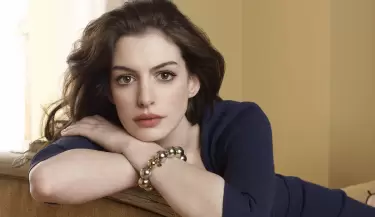 anne hathaway