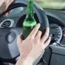 Peligro al volante: manejaba muy ebrio, sin licencia ni seguro por la Ruta 143